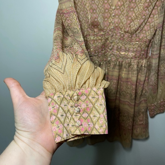 House of Harlow 1960 Women’s Shona Joy Metallic Shimmer Peasant Dress S - Picture 2 of 10